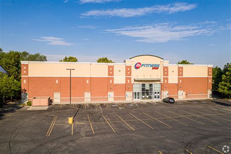 PetSmart, 5650 S 900 E, Salt Lake City, UT .